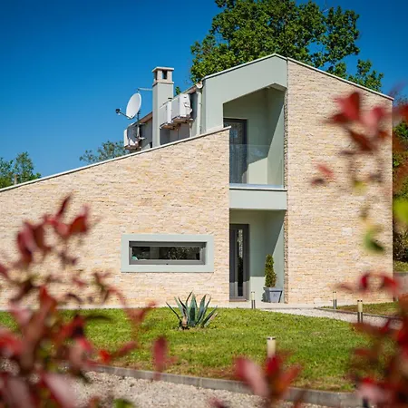Histria Hedonica In Zabrezani - Haus Fuer 4 Personen Villa Pazin